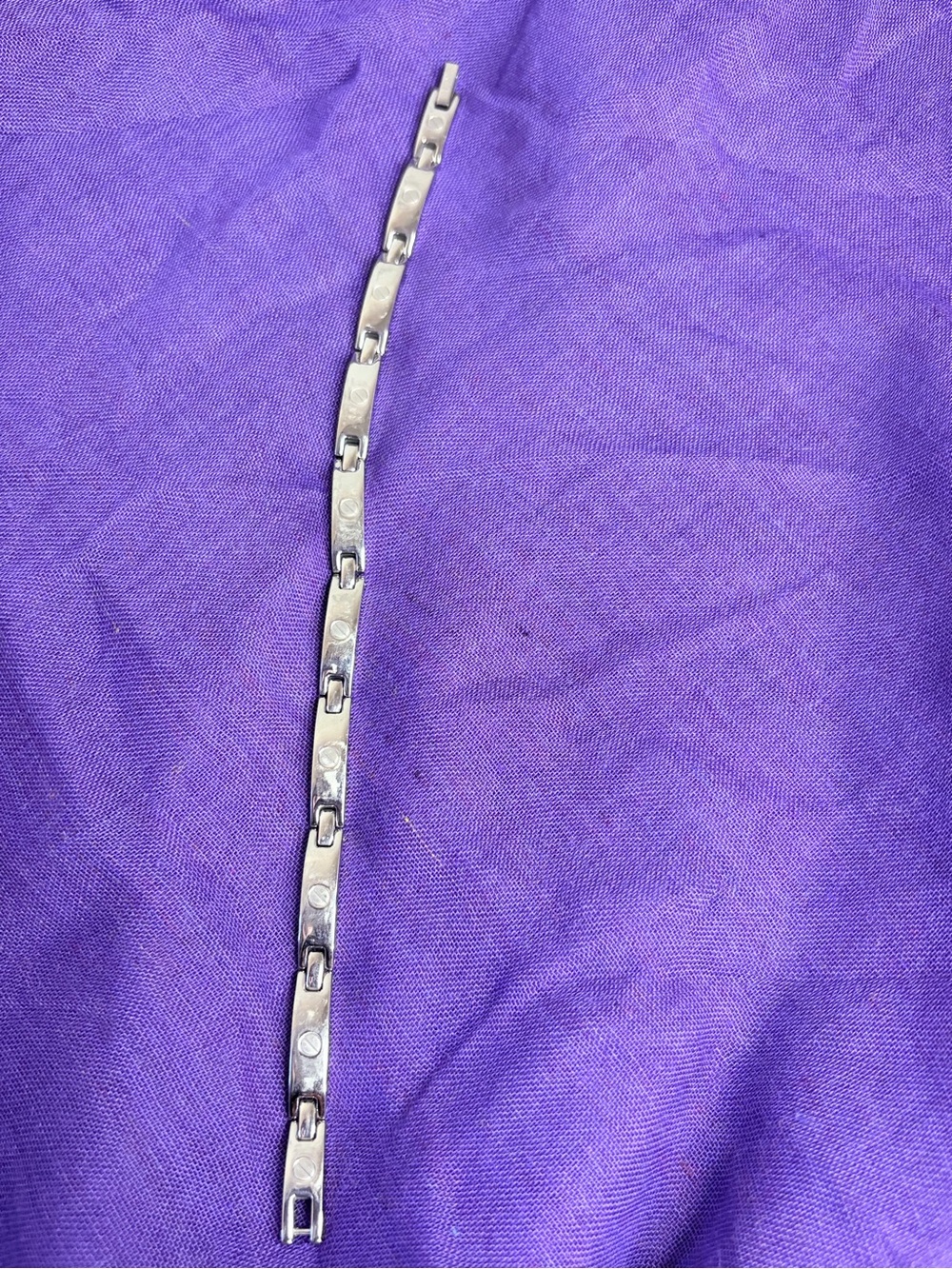 Stainless Steel Wave / Zig-Zag Love-Inspired Bangle Bracelet -3"